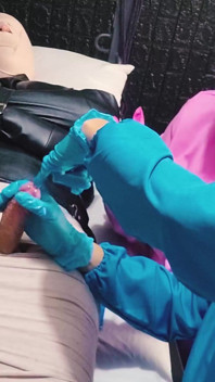 Vinger klinkende gemummificeerde patiënt