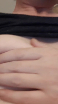 Titty1.mp4