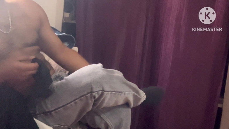 Desi__Panda: Teman lurus buat kali pertama dalam seluar dalam zakar raksasa