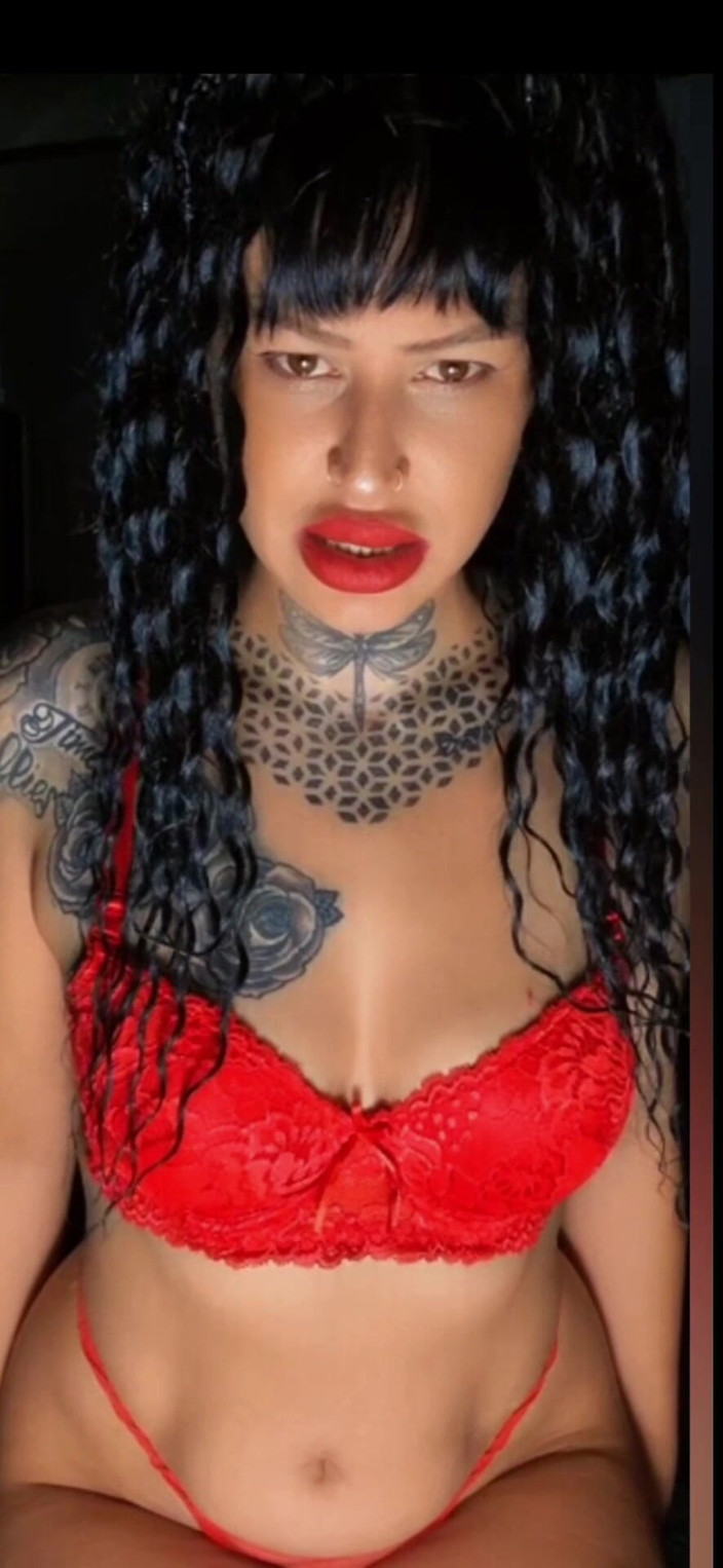 Goddess Louise ebony: Sph van Louise Ebony
