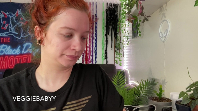 Veggiebabyy: Tired Girl Yawns While Getting Ready