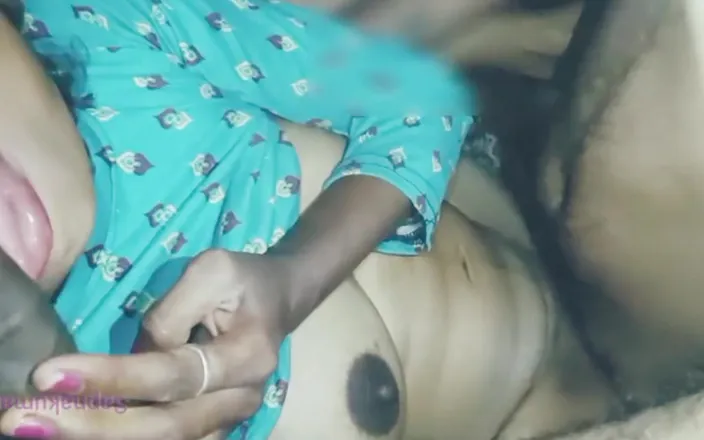Nisha bhabhi ki chudai: Threesome Mouth Fuck with Boyfriend and Husband Together