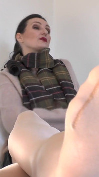 Stepaunt: Strict Fucking of the Spread Nostrils, Sniffing Feet POV, JOI Lady Victoria Valente