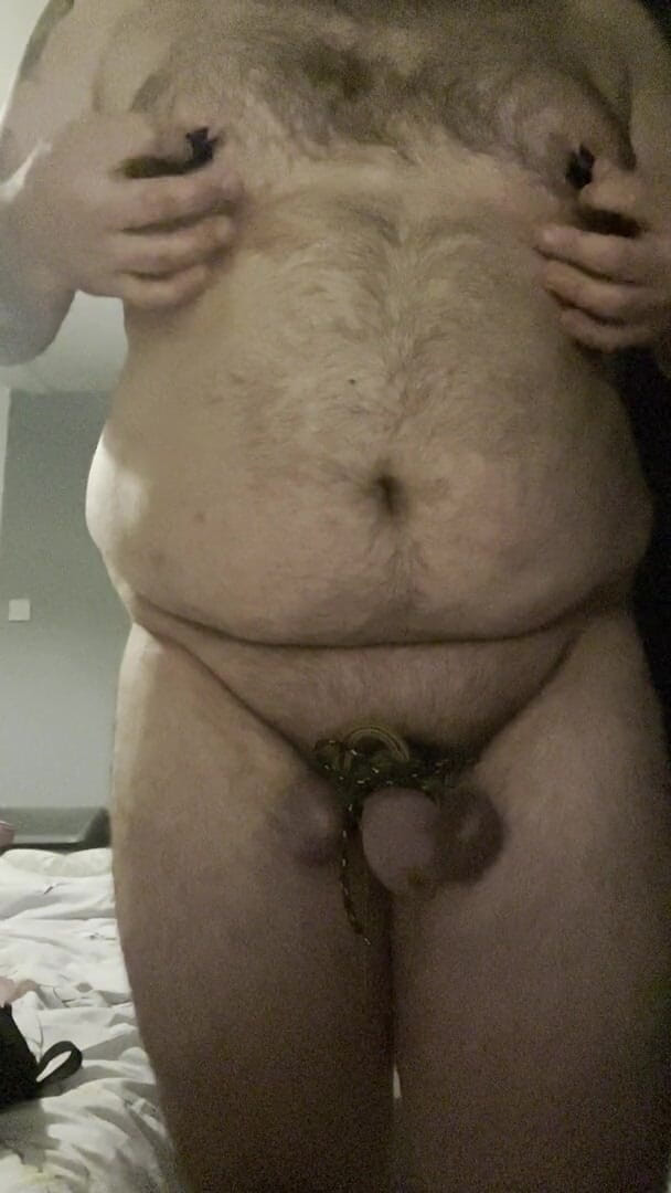 Shaun Cbt: Crossdress zakar dan perhambaan telur