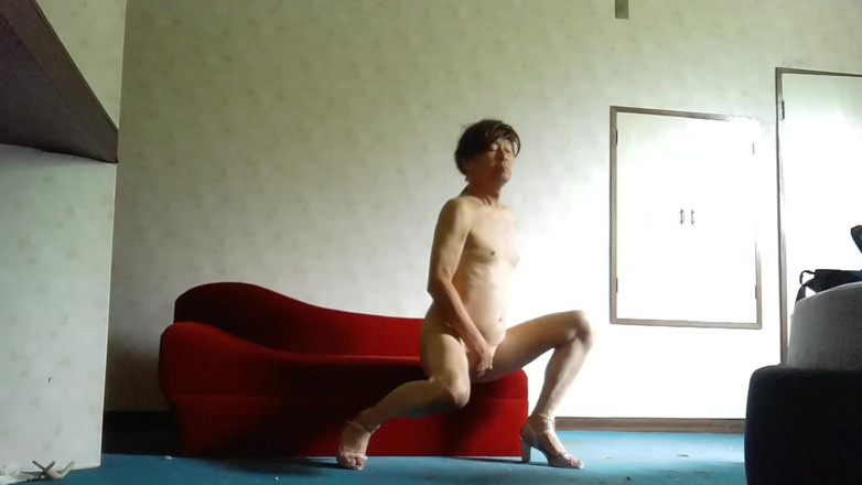 Pai-chan: Pai-chan'sexperience at Japanese Abandoned Love Hotel