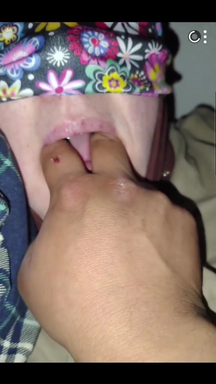 CrippleFreak4U: Ich bin wieder weg und ruhte mich wirklich hart aus