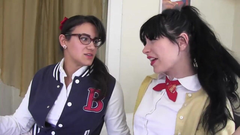 Lesbian Illusion: Lesbian strap-on fantasies roommates with benefits (Full movie)