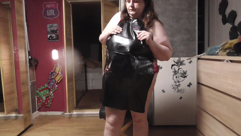 tammara big: Noul meu șorț de cauciuc