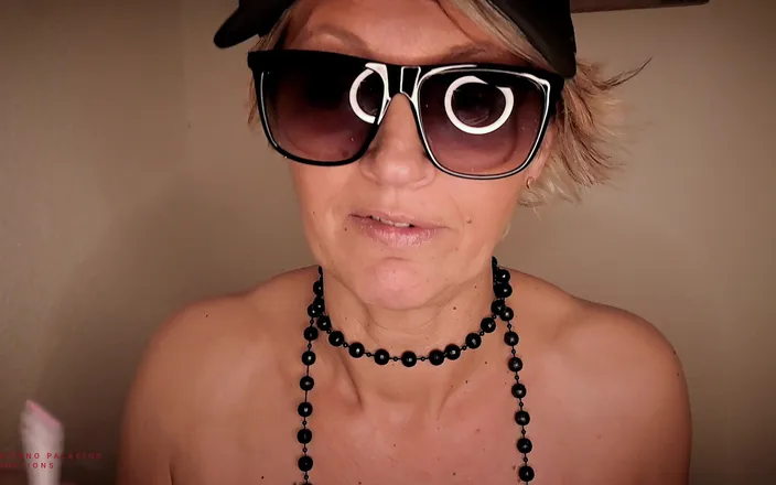 Karina s palacios - fredo sebastieno palacios: My First Video in the Toilet - Smoke and Piss - Full...