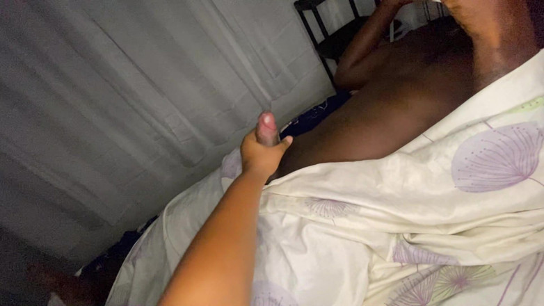 KATALEYAMALDINI: Nggak masalah ngentot setiap hari dibelakang ayah tiriku