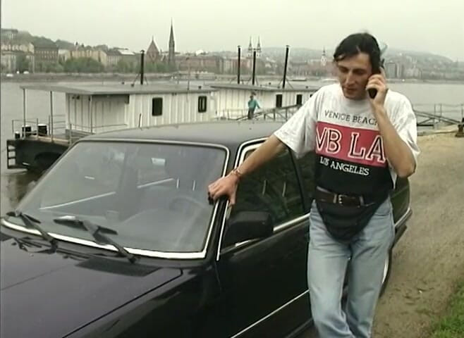 Porno Cloud: Jocuri cu futai și pișare cu marinar.