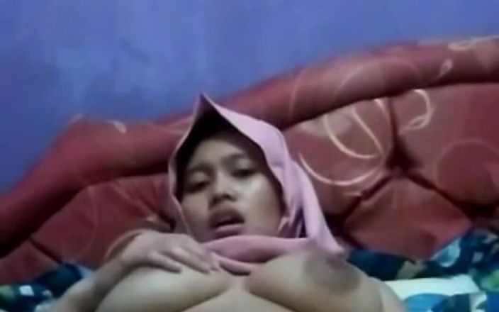 Jilbab69: Sange Hijab After College