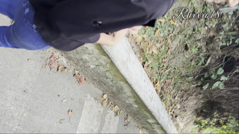 Ruxxxo18: Encontro colombiano na rua querendo sexo selvagem
