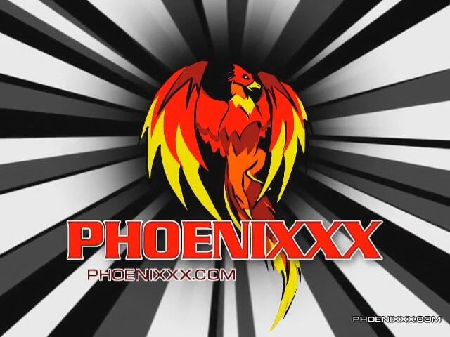 Phoenixxx: Plním jeho díru svalovce