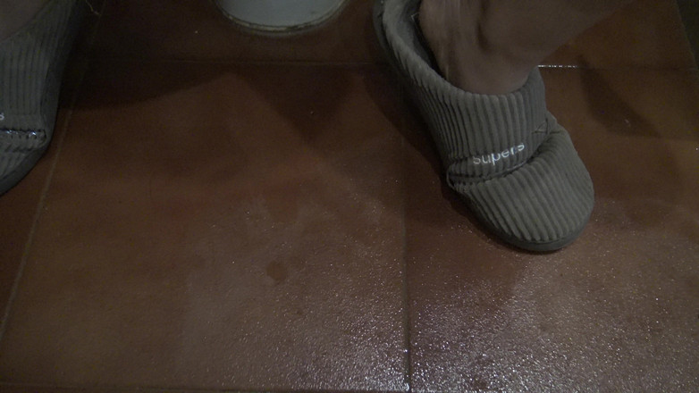 Stepmom Susan: Mi hijastro quiere ver cómo me oro de mi coño...