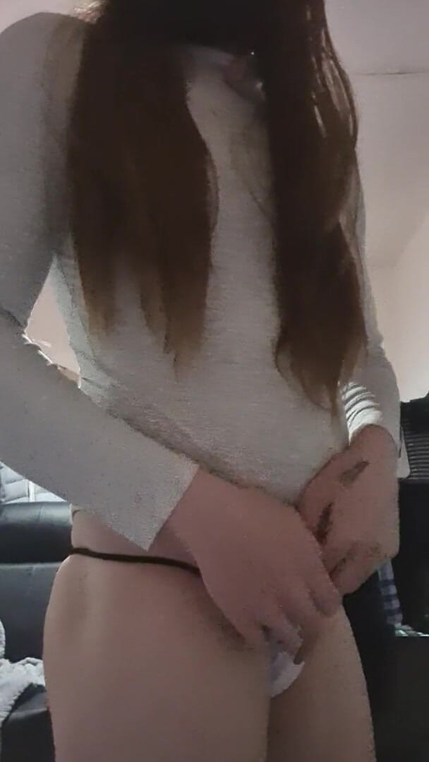 CHLOEcumFUCKme: Chole's cumshot