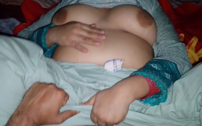 QueenbeautyQB: Such a Hot Experience with My Indian Stepmom
