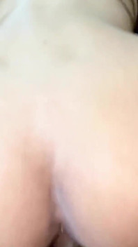 Oh-no Meu meio-irmão paquistanês goza na minha buceta tão rápido e enche minha buceta com porra (áudio hindi)