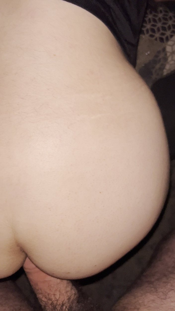 Leohn1995: Şili Kayınbiraderimi Dört Ayakla Üstlendim ve Sonunda İçinde Oldum