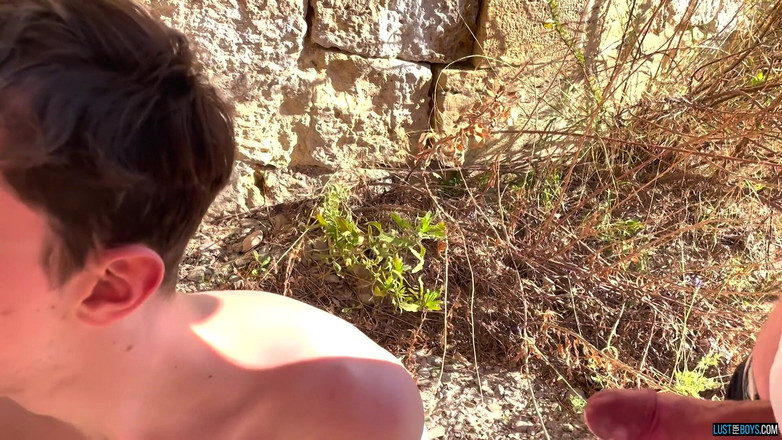 Lust for boys: Cowok ini dientot habis-habisan sama kontol besar di luar ruangan -...