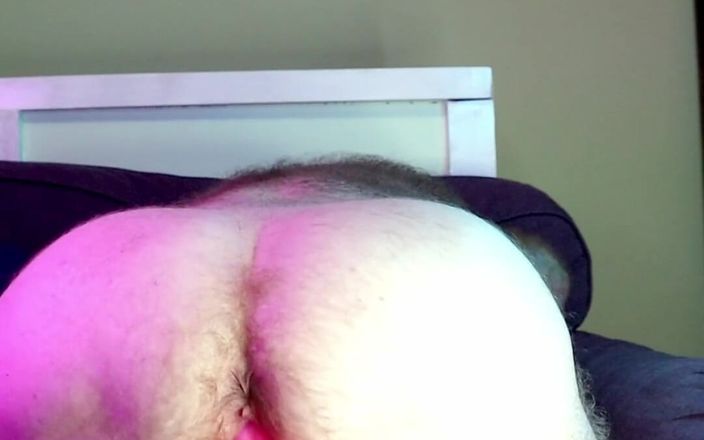 RonBeastlyFTM: J’ai attaché un jouet sur un oreiller pour pouvoir le...