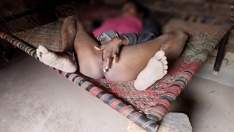 Deshi girl 9: Sexy Torso