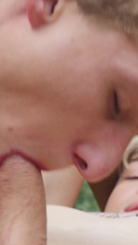 Twink heartthrobs zungenanal und ficken ohne gummi