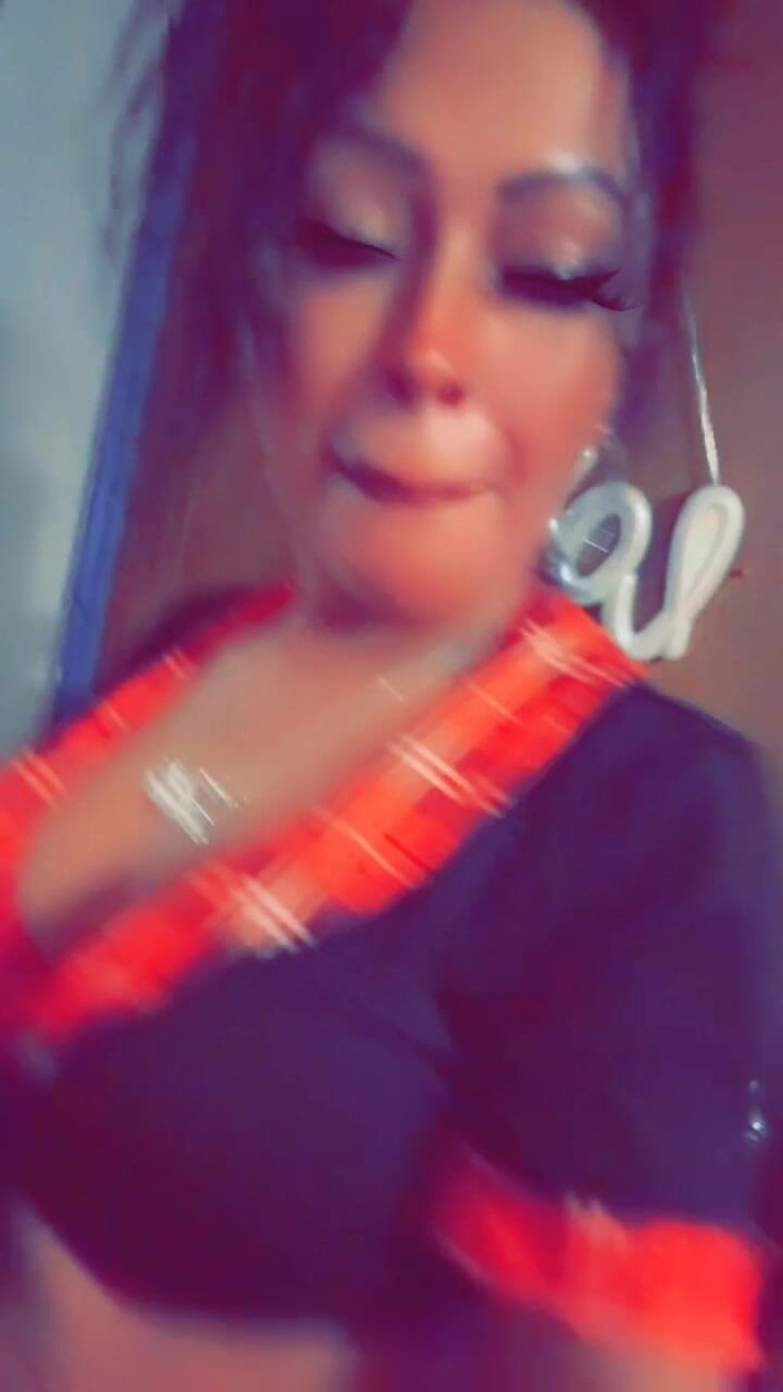 Krystal Petite Treat: Lass uns ficken!
