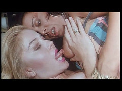 Rocco Siffredi 35mm: Moana Pozzi a lesbické dobrodružství...