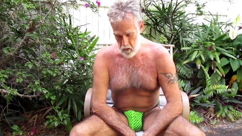 Mr hairy gardener: Mulțumesc fanilor