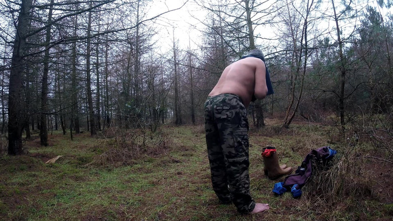 Andy: 散歩に出かけて