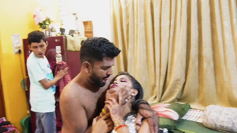Your uncut: A Sexy Couple Returning Home After Party and Doing Sex...