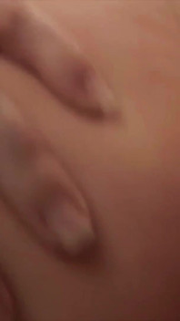 Tato Promiskuitní MILF S Velkou Touhou Po Penisu Ho Bere S Potěšením.