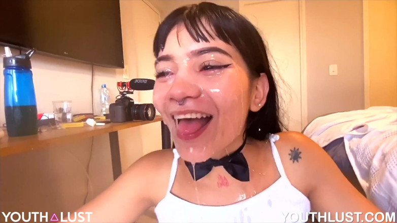 Youth Lust: Anny kitty si cewek muda pecandu bts glazed dua.