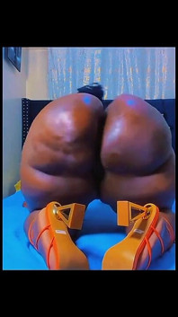 SSBBW Twerks Doggystyle in High Heels