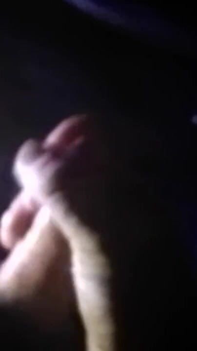 Kinky voyeur couple: Wanking in Car