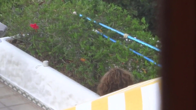 Ardientes69: मुझे बिकनी में समुद्र तट पर दिखाना और यह देखना पसंद है कि मैं को कैसे सख्त बनाती हूं, मैं 58 वर्षीया हूं