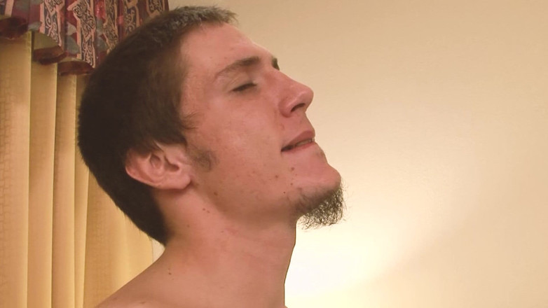 SEXUAL SIN GAY: Scéna 3: Nadržený gay zavolá kamarádovi, aby ho ošukal v hotelu