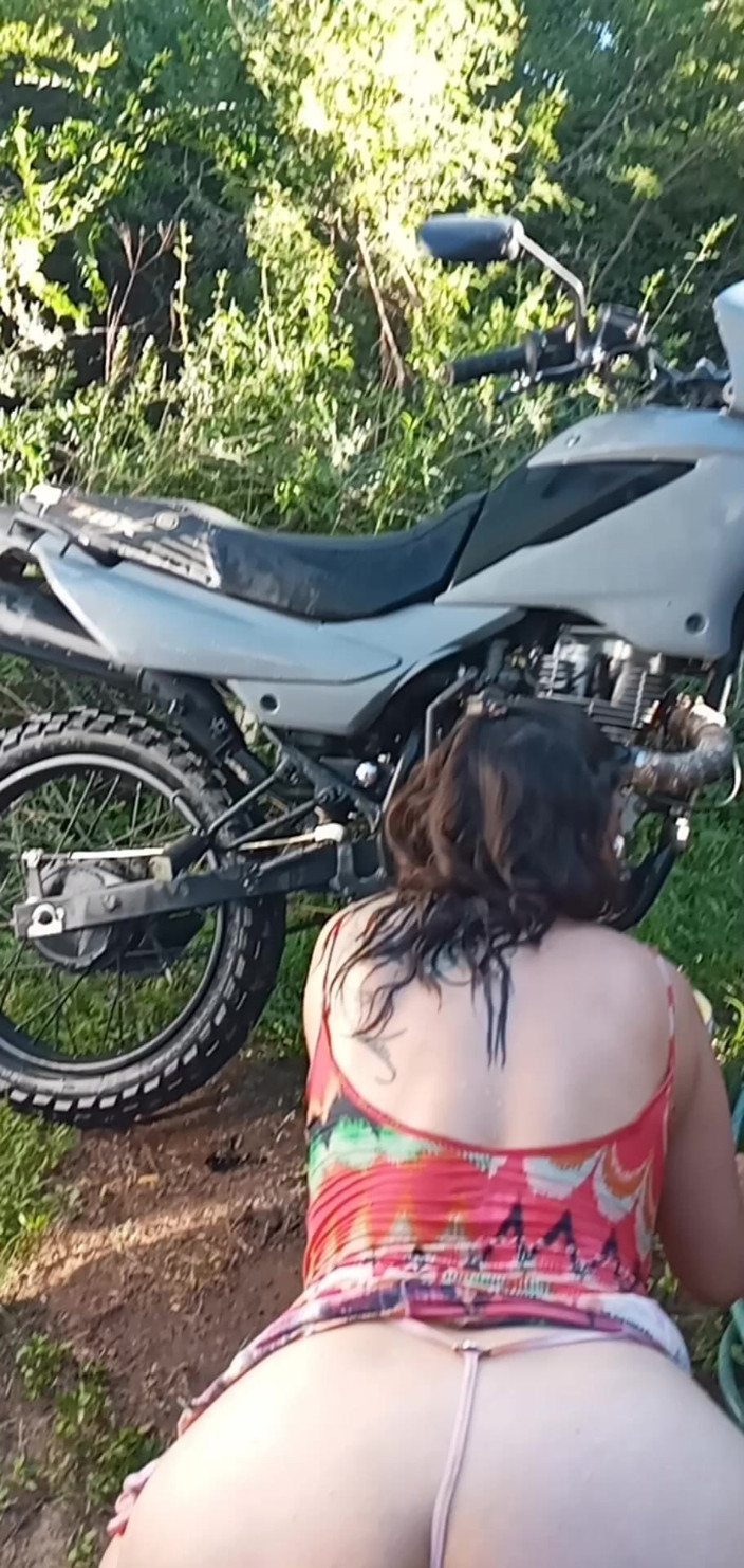 Nalgona Hot Wife: Washing the Motorcycle My Boss Interrupts Me and Fucks My...