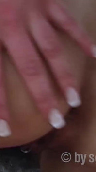Cycki MILF Patcy chce seksu analnego