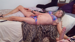 Queen Chalene: Großer weenie in einigen heißen bikinis