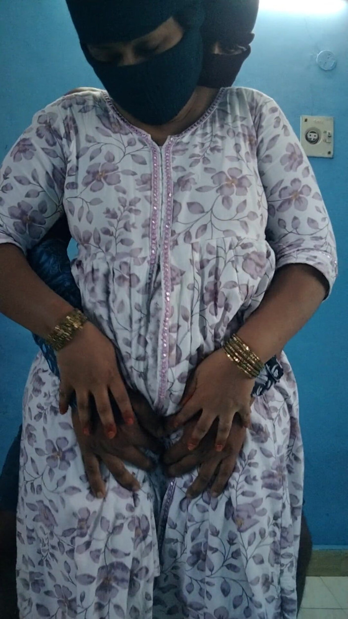 Benita sweety: Un nouveau couple est venu pour des vidéos de sexe
