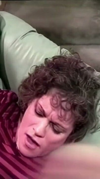 Une dame prête à tout pour en profiter