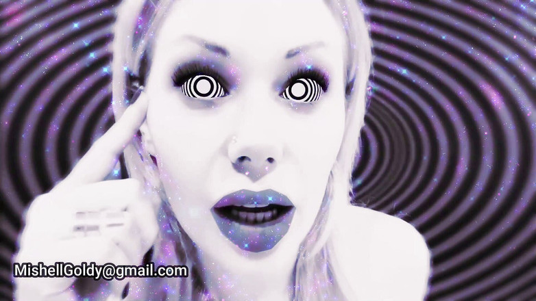 Goddess Misha Goldy: Jag använder ett speciellt program för att få all din...