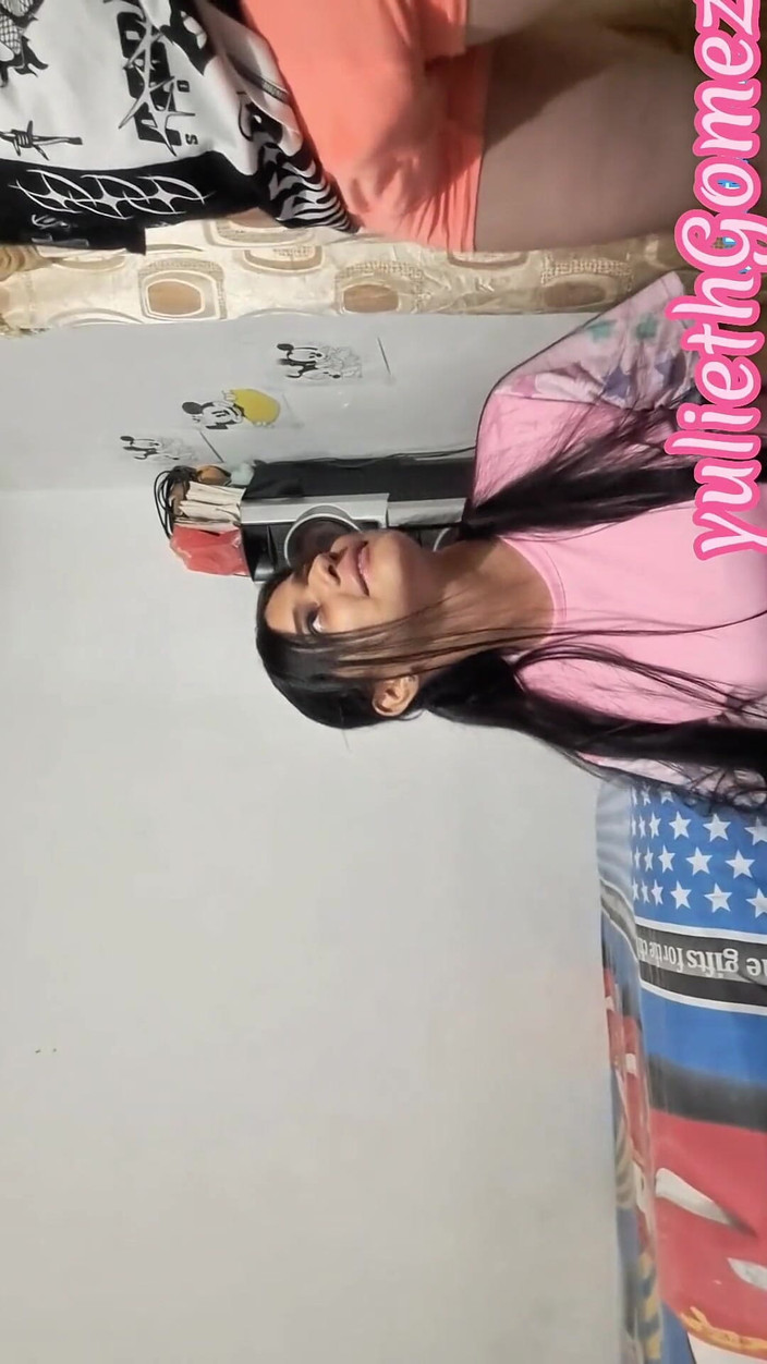 Yulieth Gomez: Grande sesso con la mia bellissima figliastra di 18 anni nella...