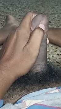 내 큰 흑인 자지를 빨고 핥는 내 여동생