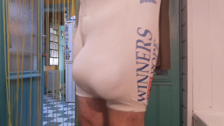 Monster_Meat_: XxxLarge papà cattivo per te