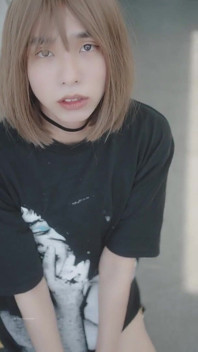 Asijská Sissy Deepthroat v Cudnosti a prádle
