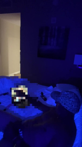 RichDick: Distracție la hotel!