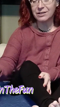 Začínáme Freakyfriday s exkluzivním celovečerní vid pro Moje Vips